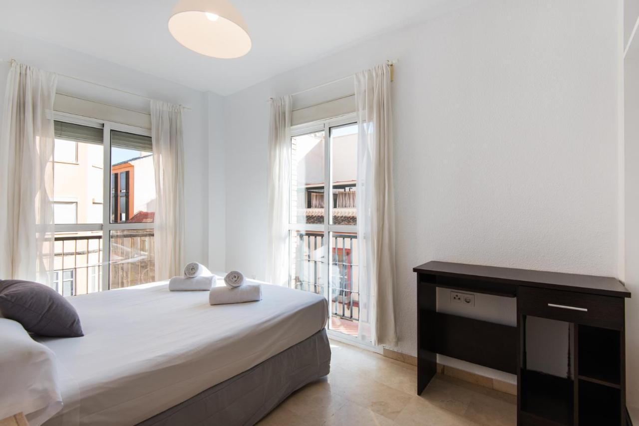 The 1St Corner Central Apartments Málaga Eksteriør bilde