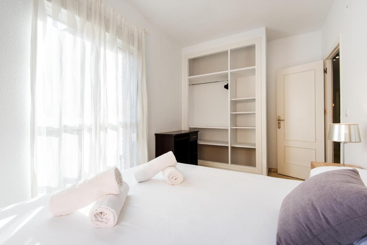 The 1St Corner Central Apartments Málaga Eksteriør bilde